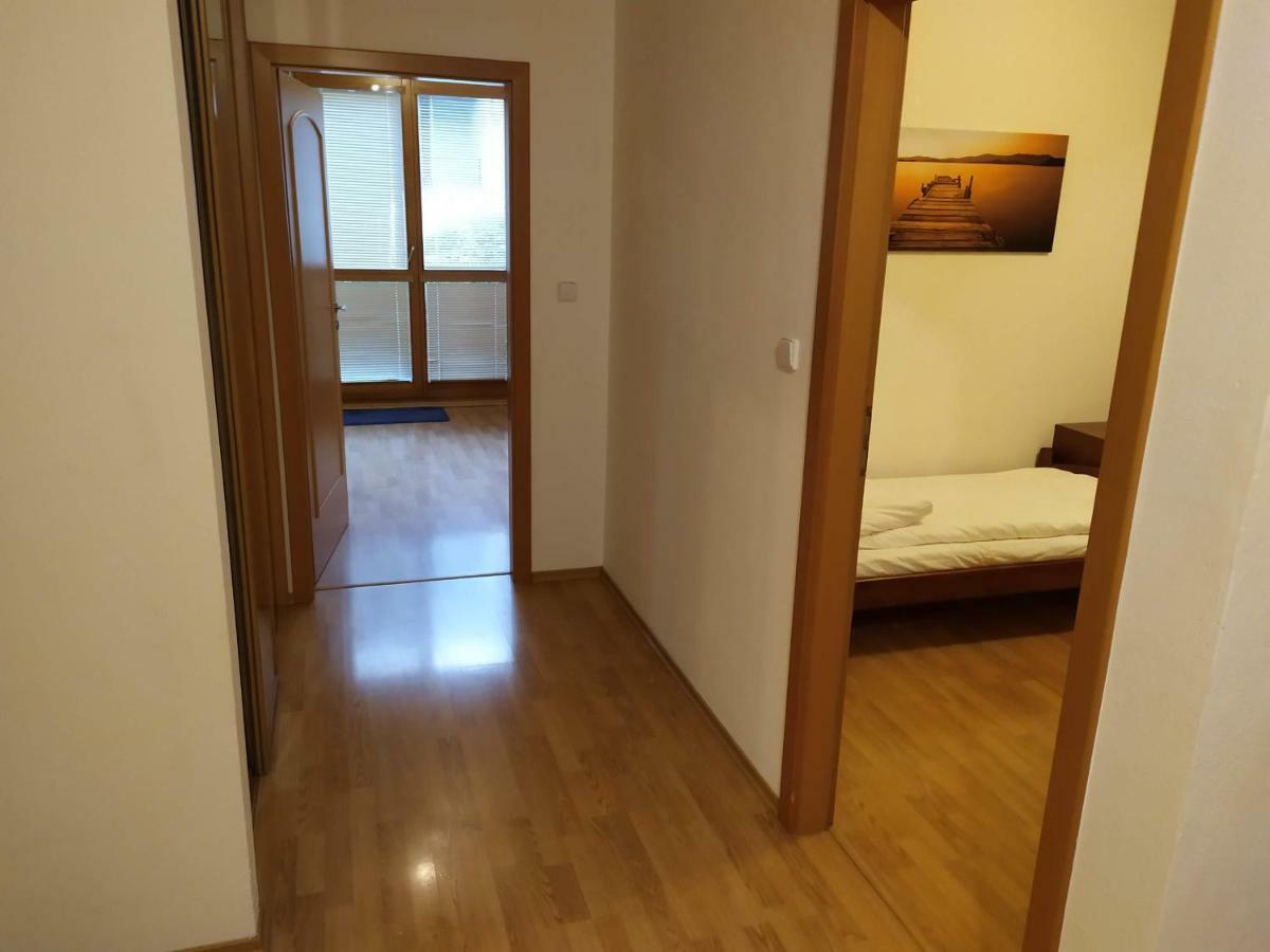 Kate & Jenny - Two-Level Apartment In The Old Town Bratislava Exterior foto